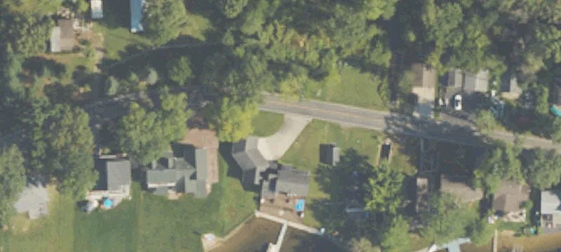 Remodeled Restaurant with Lake Access