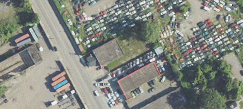Auto Repair Property with Fenced Yard