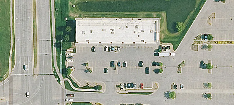 Retail Space at Signalized Entrance