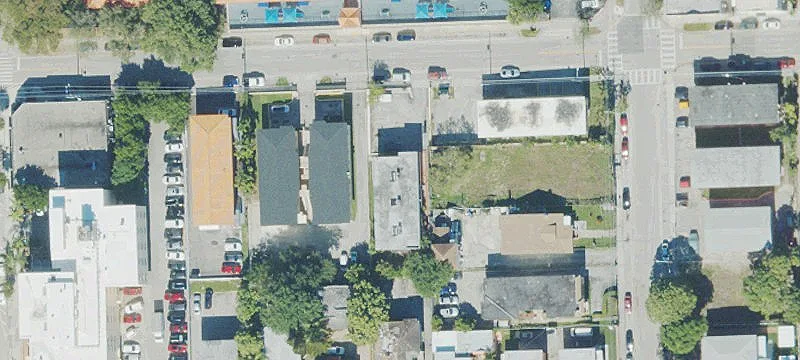 Two-Unit Duplex Near Transit