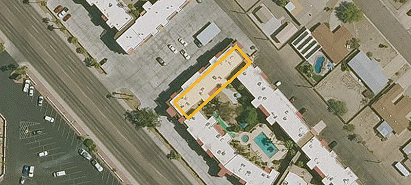 Commercial Land with Avenue Frontage