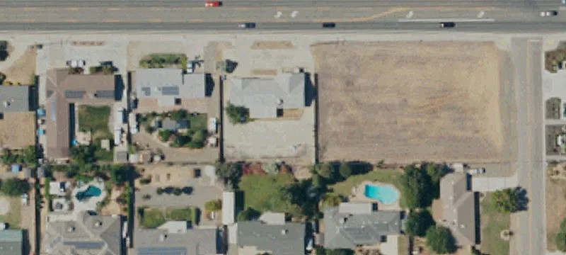 Mixed-Use Center with Corner Access