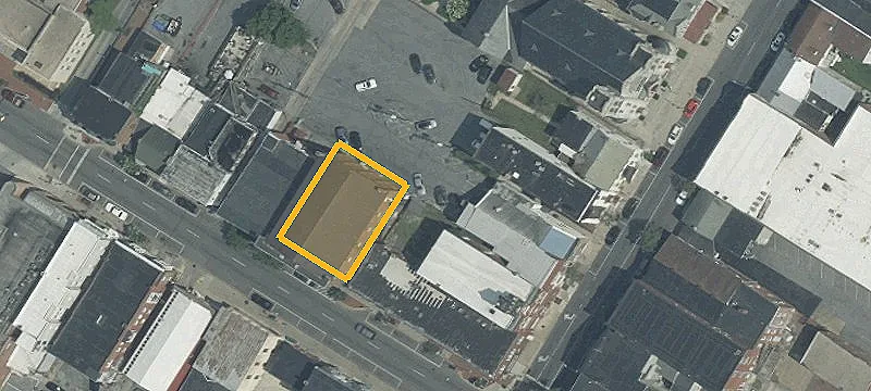 Retail Space with Rear Parking