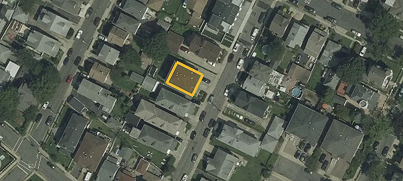 Second-Floor Residential Income Property