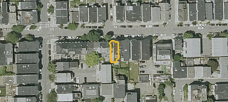 Duplex with Private Backyard