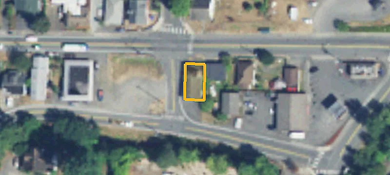 CBD-Zoned Commercial Land