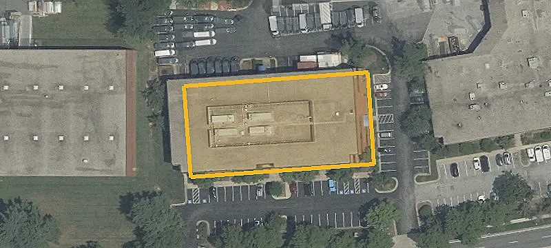 Office Unit Near Metro Access