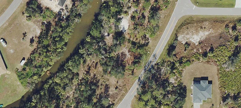 169 MACARTHUR DR, PORT CHARLOTTE, FL 33954