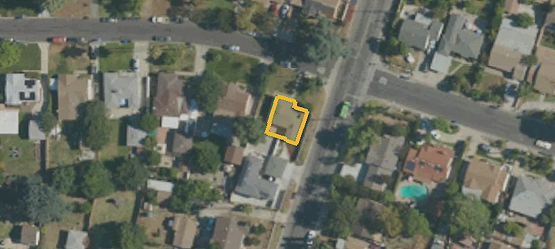 Renovated Duplex with Detached ADU