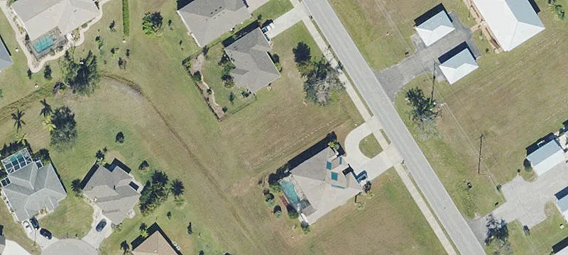 1327 RIO DE JANEIRO AVE, PUNTA GORDA, FL 33983