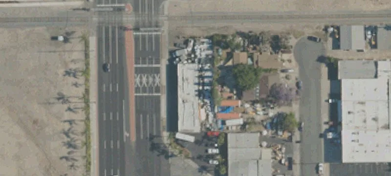 Freestanding Storefront Property