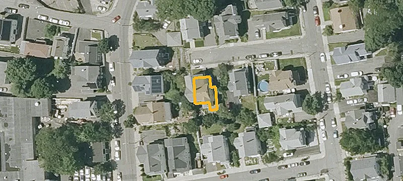 Duplex with Private Fenced Yard