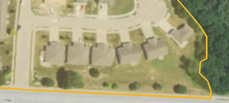 Ranch Half Duplex with Garage