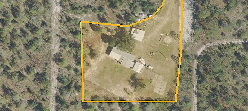 10426 Silver Lake Road, Fountain, FL 32438