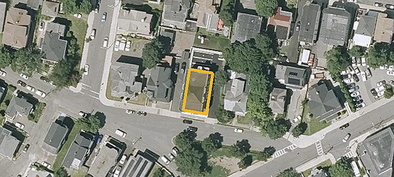 14-Unit Apartment Building