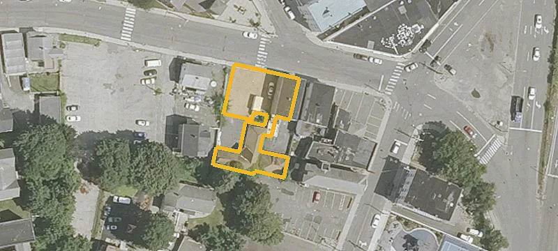 Mixed-Use Building with Garage