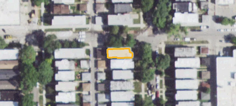 5-Unit Brick Apartment Building