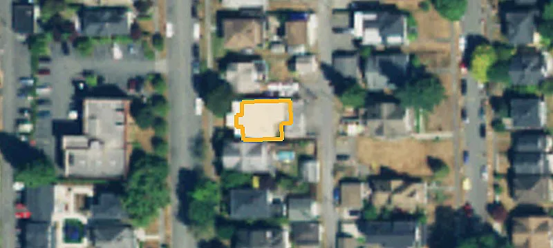 Updated Four-Unit Apartment Building