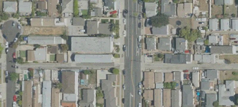 7-Unit Apartment Building