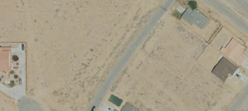 Fenced Auto Shop Property