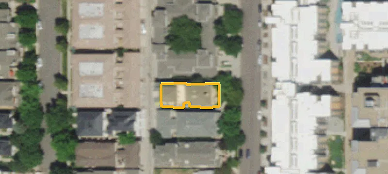 Private-Driveway Duplex