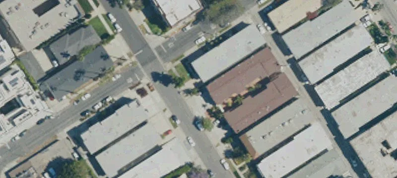 10-Unit Apartment Building