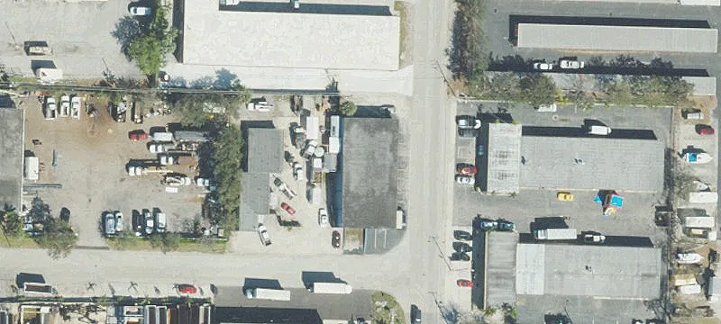 Freestanding Warehouse With Storage
