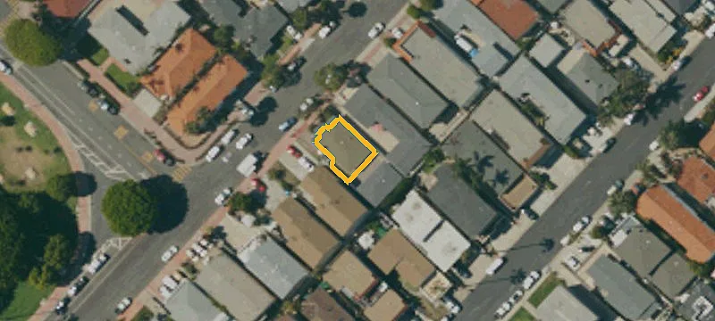 Remodeled Duplex with Detached Studio