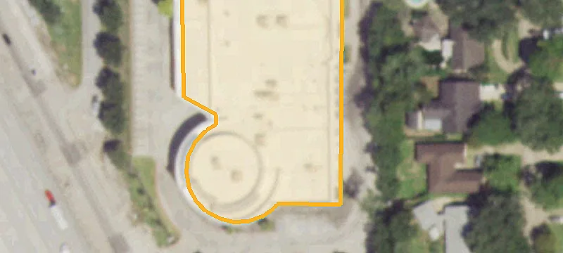 Retail Space with Commercial Zoning