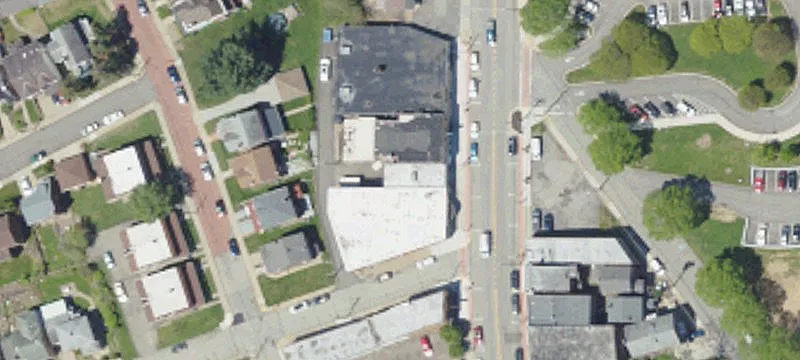Brick 5-Unit Mixed-Use Property