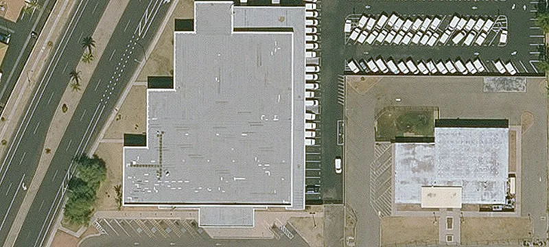 Commercial Land With Two Pads
