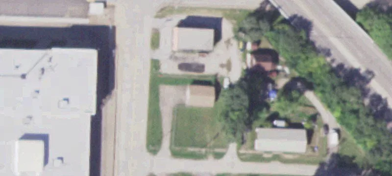Warehouse with Fenced Yard