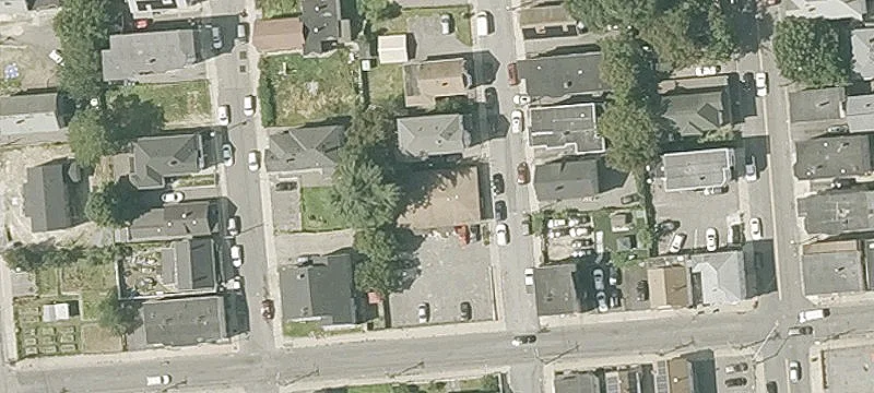 Single-Story Duplex
