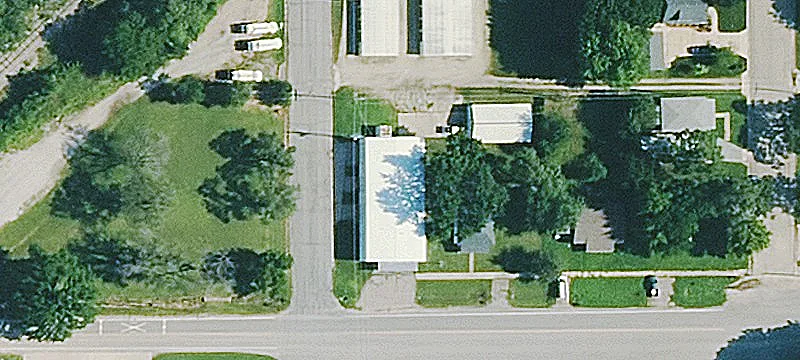 Flex Building with Storage Units