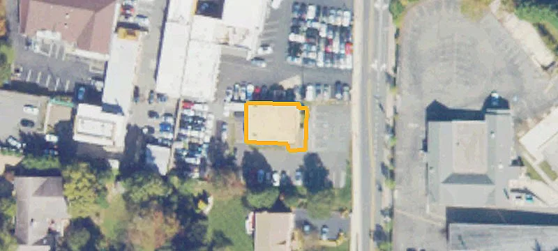 Freestanding Retail Space