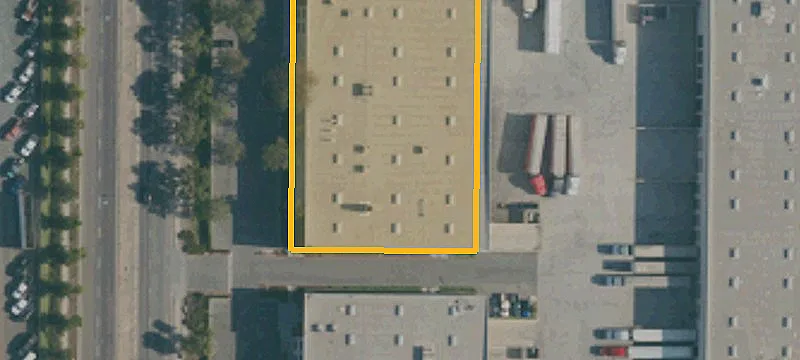 Warehouse With Dock Access