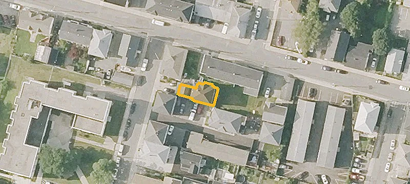 Triplex with Fenced Yard
