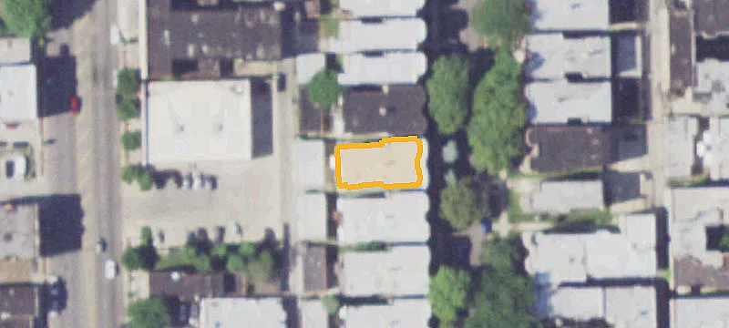 6-Unit Brick Apartment Building