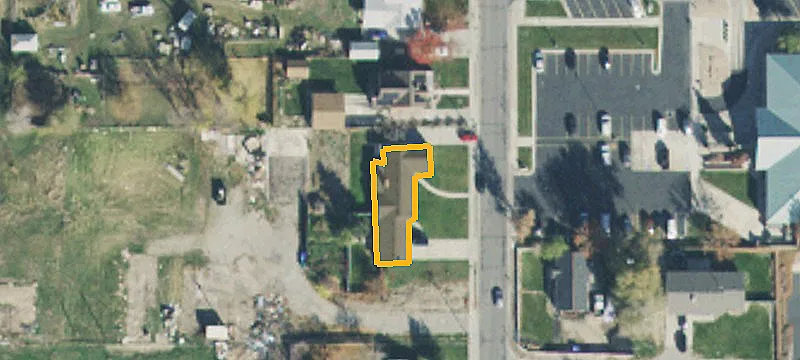 Side-by-Side Duplex with Yards