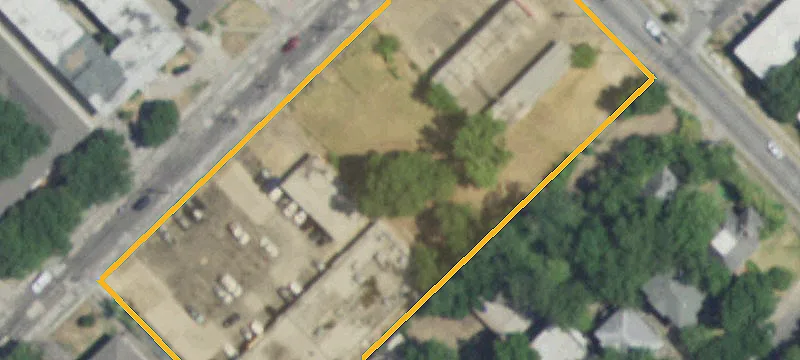 Signalized-Corner Commercial Land