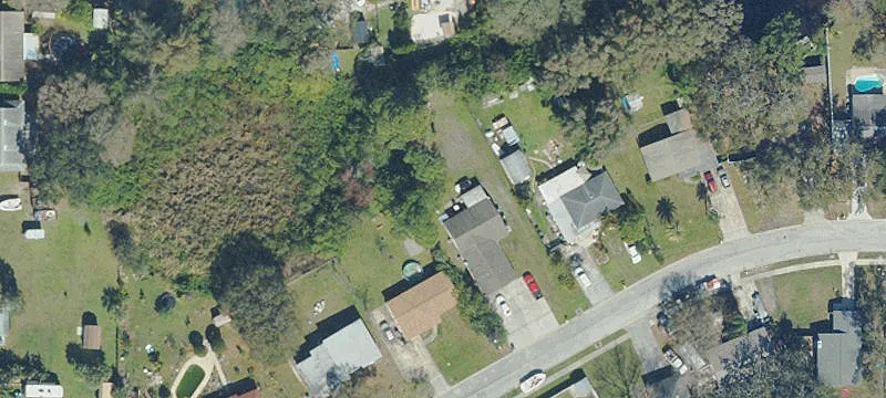 Duplex With Separate Utilities