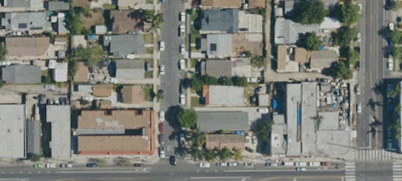 2-Unit Duplex with Parking