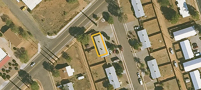 Duplex With Private Entrances