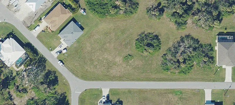 LAND