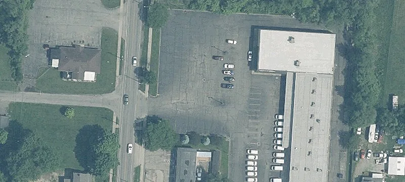 Flexible Retail Space With Parking