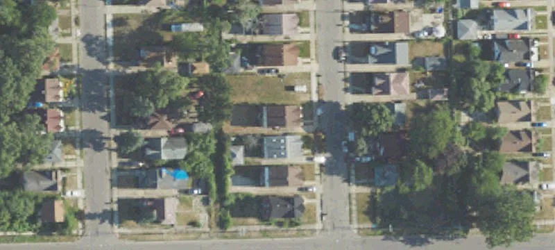 Duplex With Upper And Lower Units