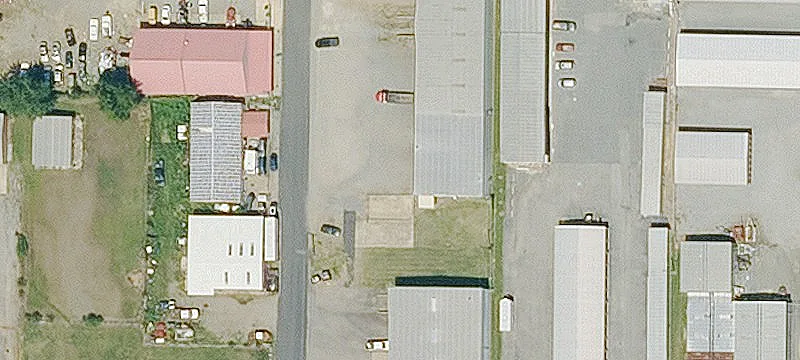 Flex Space With Two Metal Shops
