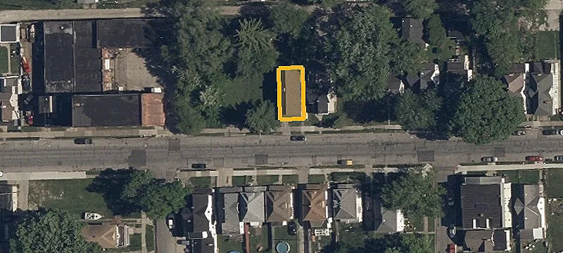Renovated Duplex with Separate Utilities
