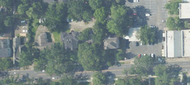 Mixed-Use Property with Private Entry