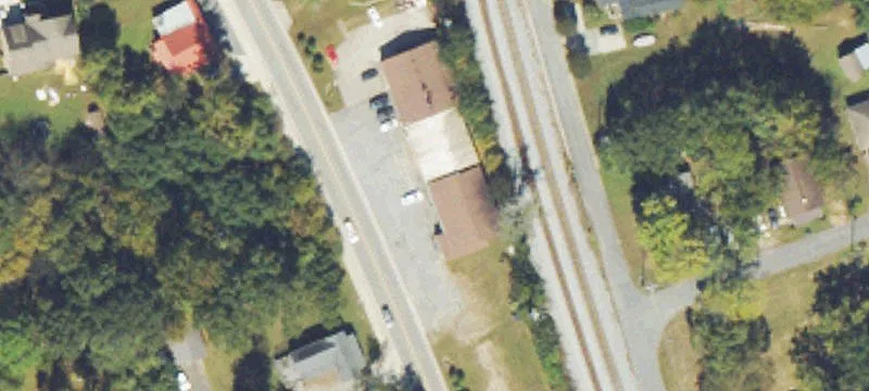 Auto Shop With Service Bays